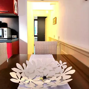 https://castello-first.hotelslidodijesolo.com